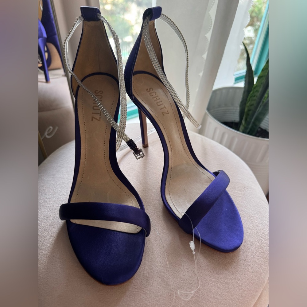 Schutz Women's Blue Heels - Size 8.5 
Brand New With tags